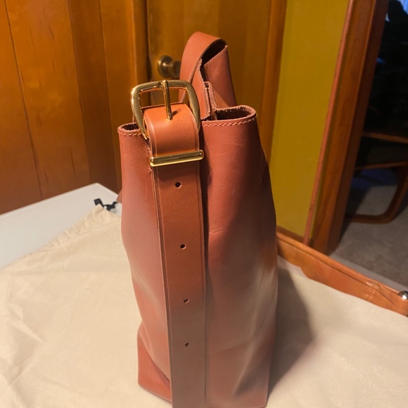 Madewell Essential Bucket Bag Cinnamon - Picture 2 of 5